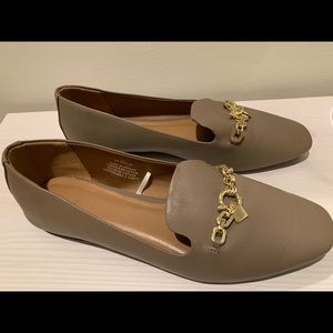 Loafers from HM. Worn only once😊